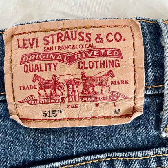 Levi’s 515 Nouveau Bootcut Mid Rise Jeans Women's  10 M | Blue Denim | EUC - Picture 6 of 11